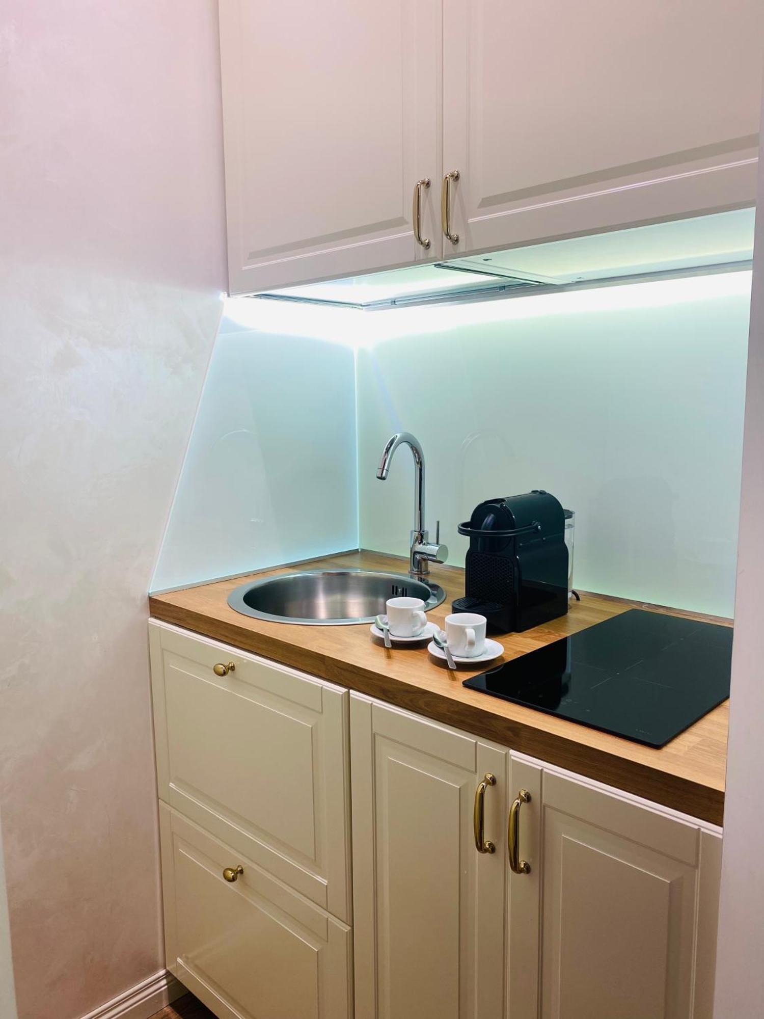 Frattina Elegance Suite Рим Экстерьер фото