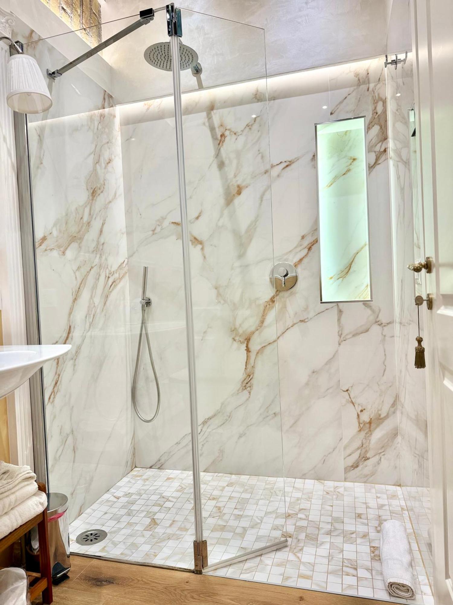 Frattina Elegance Suite Рим Экстерьер фото
